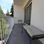 Le Superbe - T4 Avec Parking A 5 Min Du - 4 Apartman *